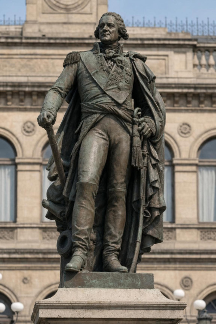 Image d'illustration pour : Mise à l'honneur du maréchal Sérurier par une nouvelle sculpture